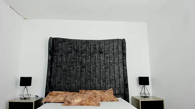 AnnyCherry  online show from December 20, 2025, 12:18 am