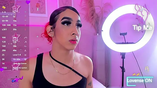 EIMY BRIGHT online show from October 4, 2025, 3:48 am