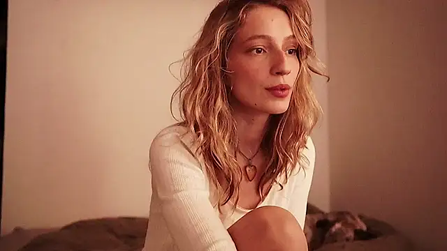 Stephany talks online show from December 18, 2024, 3:15 am