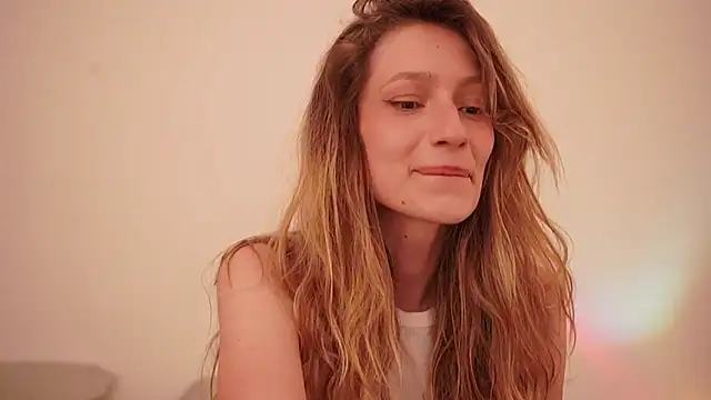 Stephany talks online show from September 16, 2025, 2:34 am