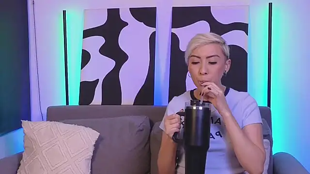 jane hart  online show from December 27, 2024, 4:04 am