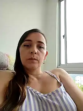 Snapshot of natalie_cowens chatting on February 1, 2025, 5:37 pm natalie cowens online show from February 1, 2025, 5:37 pm