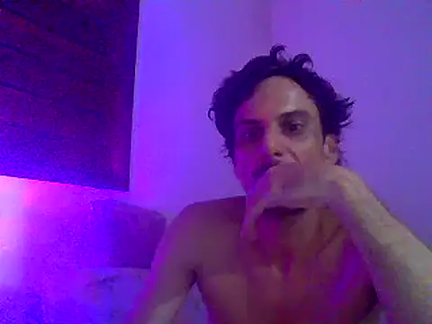 couplemilk online show from December 18, 2024, 5:26 am