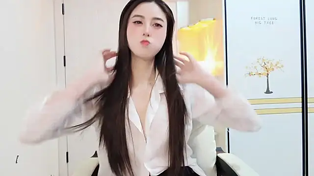 LI-200310 online show from December 21, 2024, 8:50 am