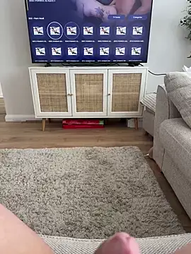 Snapshot of daddybear100 chatting on March 16, 2025, 12:33 pm daddybear100 online show from March 16, 2025, 12:33 pm