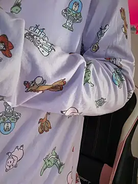 Adriennesexxx online show from March 19, 2026, 7:07 pm