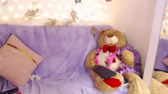 NatazhaQueen online show from October 24, 2025, 12:45 pm