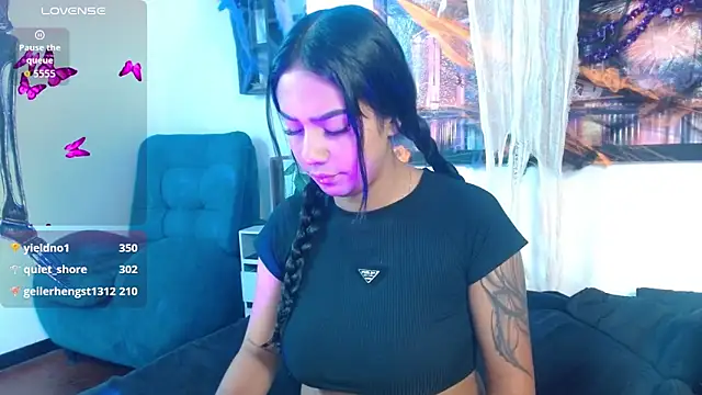 Shaarongp online show from October 11, 2025, 4:33 am