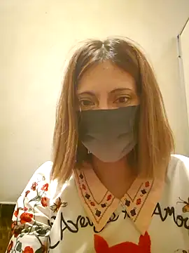 Lunababymylove online show from December 15, 2024, 1:02 am