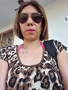 Lunababymylove online show from March 8, 2025, 11:07 pm