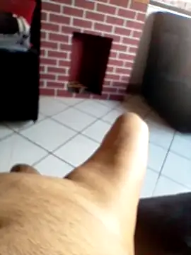 cibersexo1 online show from April 22, 2026, 7:04 pm