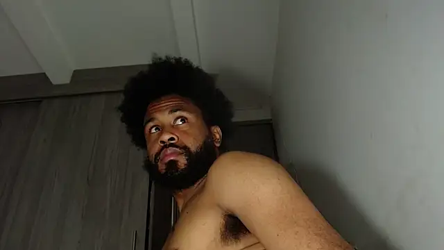 KaelMoreau online show from March 7, 2025, 4:02 am