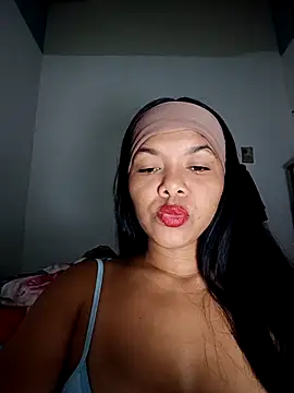 DIORA Latina online show from January 18, 2026, 8:45 pm