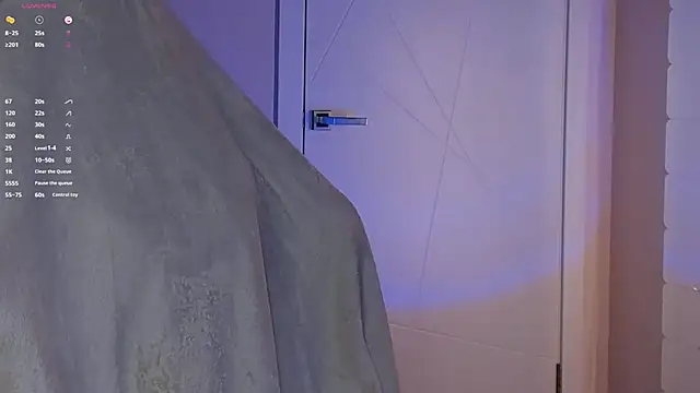  Sweetie  online show from April 7, 2026, 1:11 pm