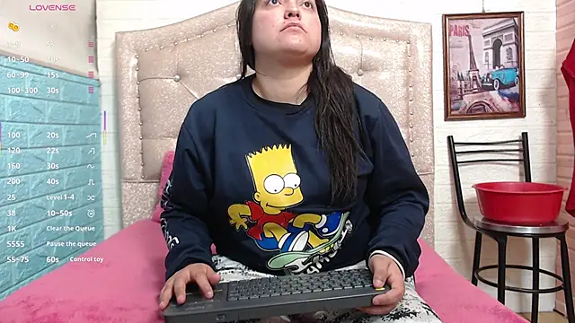 KataleyaStiward online show from September 18, 2025, 12:51 pm