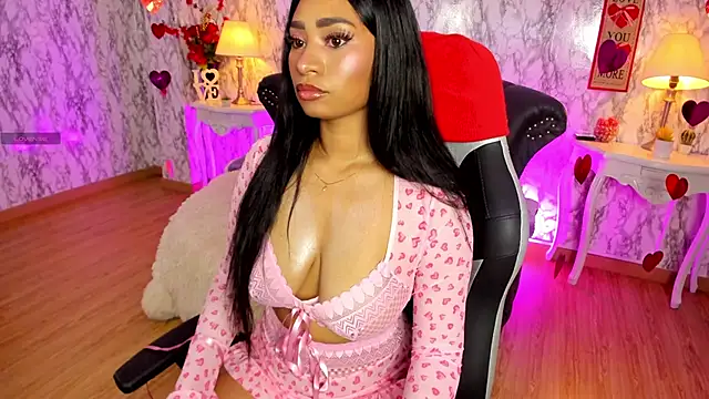 SpicyAmelia online show from February 14, 2025, 1:18 pm