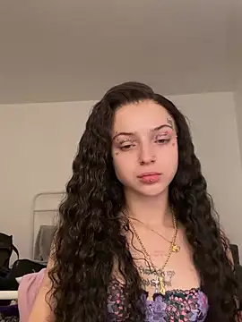 Snapshot of exoticmisfitt chatting on March 31, 2026, 5:30 am exoticmisfitt online show from March 31, 2026, 5:30 am