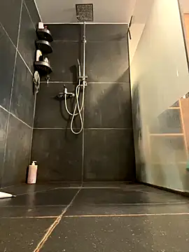 an0niem online show from September 20, 2025, 1:12 pm