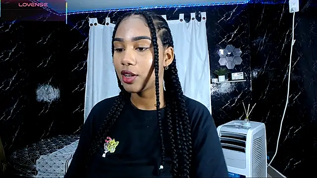 Hillary queen online show from October 12, 2025, 12:59 pm