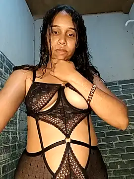 Snapshot of emma-19- chatting on March 22, 2025, 11:53 pm emma-19- online show from March 22, 2025, 11:53 pm