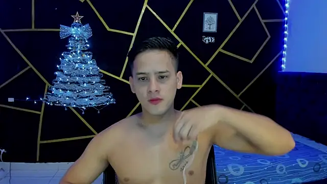 Snapshot of JANER_03 chatting on December 2, 2024, 12:51 pm JANER 03 online show from December 2, 2024, 12:51 pm
