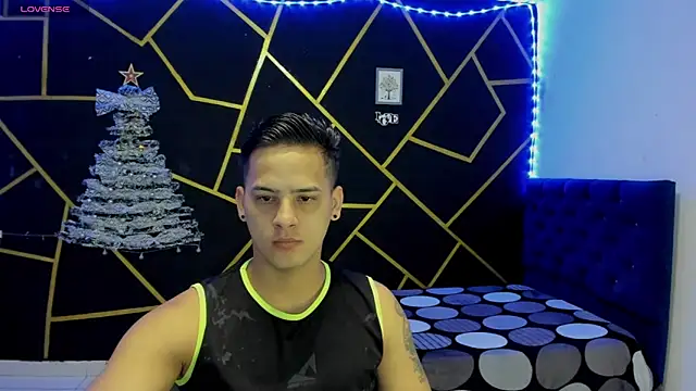 Snapshot of JANER_03 chatting on December 17, 2024, 12:22 pm JANER 03 online show from December 17, 2024, 12:22 pm
