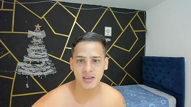 Snapshot of JANER_03 chatting on January 3, 2025, 2:19 pm JANER 03 online show from January 3, 2025, 2:19 pm