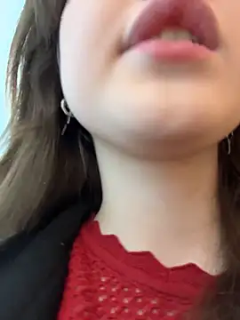 Peachy Dream online show from November 29, 2025, 4:10 pm