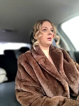 Love Bri online show from January 16, 2026, 10:30 am