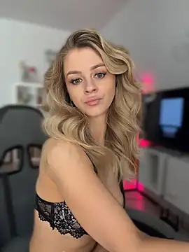 Love Bri online show from July 17, 2026, 9:27 am