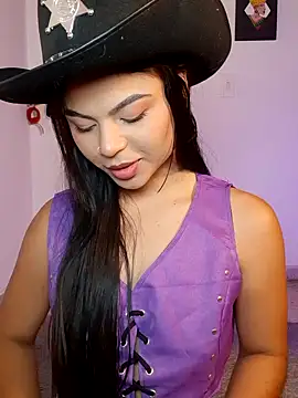 Cleo hills online show from March 26, 2026, 1:38 pm