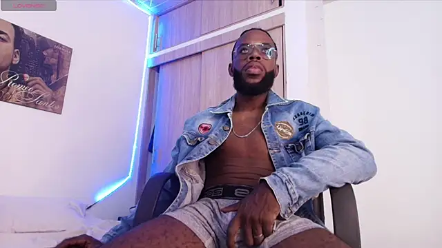 Jacksonking27 online show from March 18, 2025, 9:43 pm