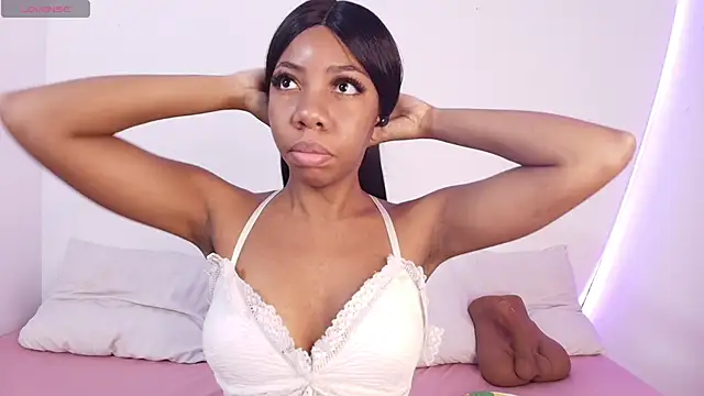 Meganbarko1 online show from January 17, 2025, 12:52 pm