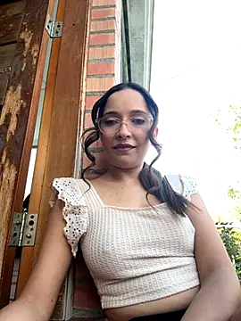 Penelope-Hot online show from November 14, 2025, 9:02 pm