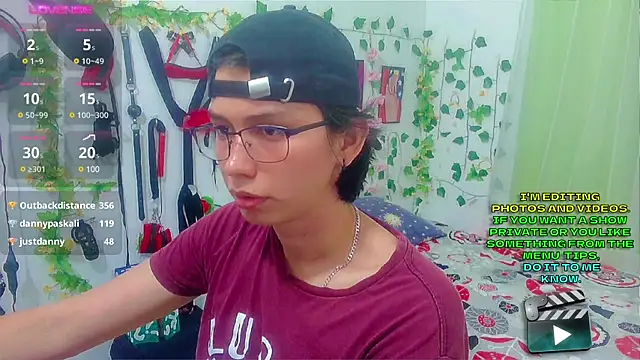 Andy gray online show from March 17, 2025, 6:32 pm