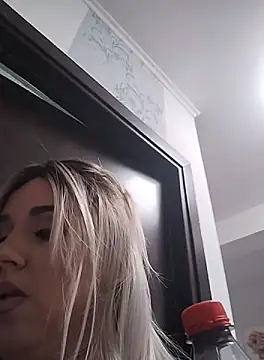 AdelinaJude online show from September 26, 2025, 7:07 pm