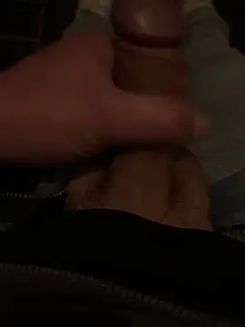 tomlolala online show from November 28, 2025, 9:50 pm