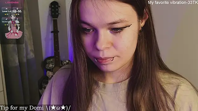 Snapshot of ValBae chatting on February 12, 2025, 4:33 pm ValBae online show from February 12, 2025, 4:33 pm