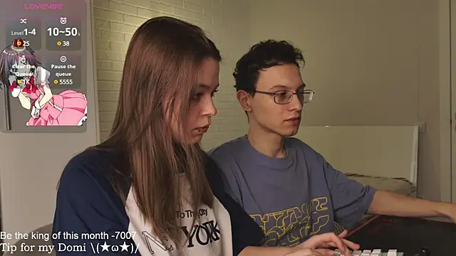 Snapshot of ValBae chatting on March 13, 2025, 10:26 am ValBae online show from March 13, 2025, 10:26 am