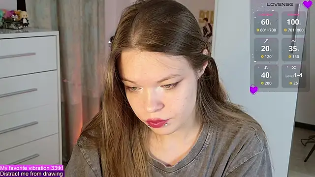 Snapshot of ValBae chatting on September 19, 2025, 7:14 pm ValBae online show from September 19, 2025, 7:14 pm