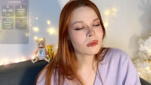 Snapshot of ValBae chatting on January 18, 2026, 10:02 pm ValBae online show from January 18, 2026, 10:02 pm