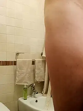 Frabox65 online show from March 3, 2025, 11:56 pm