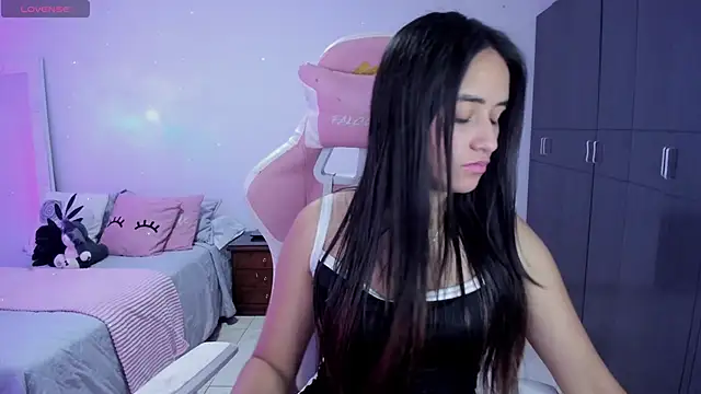 Tinylottie online show from November 8, 2025, 12:44 am