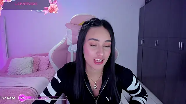 Tinylottie online show from February 5, 2026, 2:27 am