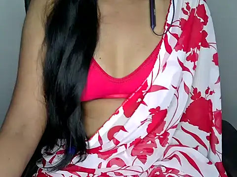 shila20 online show from February 8, 2025, 1:32 am