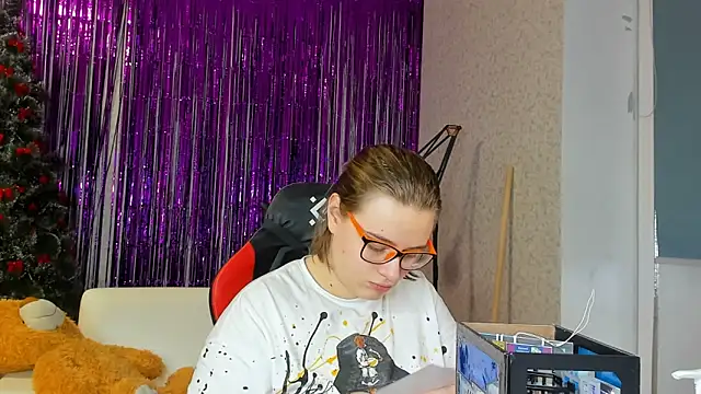 Seductive She Wolf online show from January 31, 2025, 9:26 pm