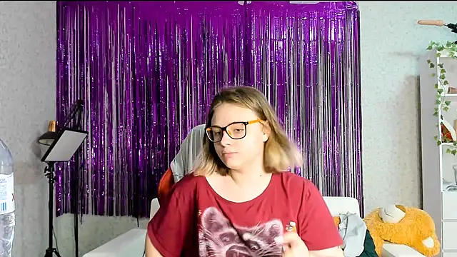 Seductive She Wolf online show from March 19, 2025, 9:16 pm