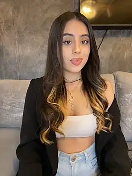 AbyThompson online show from February 9, 2026, 2:54 pm