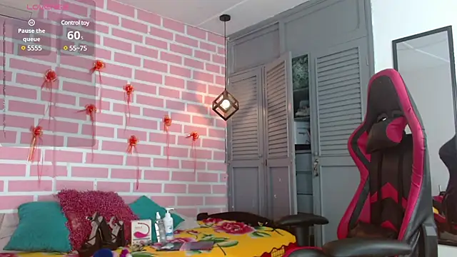 analus-01 online show from March 8, 2025, 3:28 am