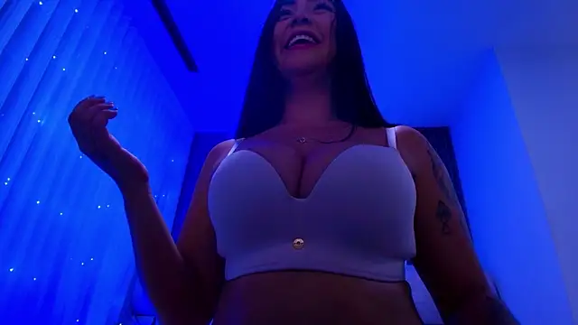 Godess Scarlett77 online show from February 19, 2026, 3:02 am